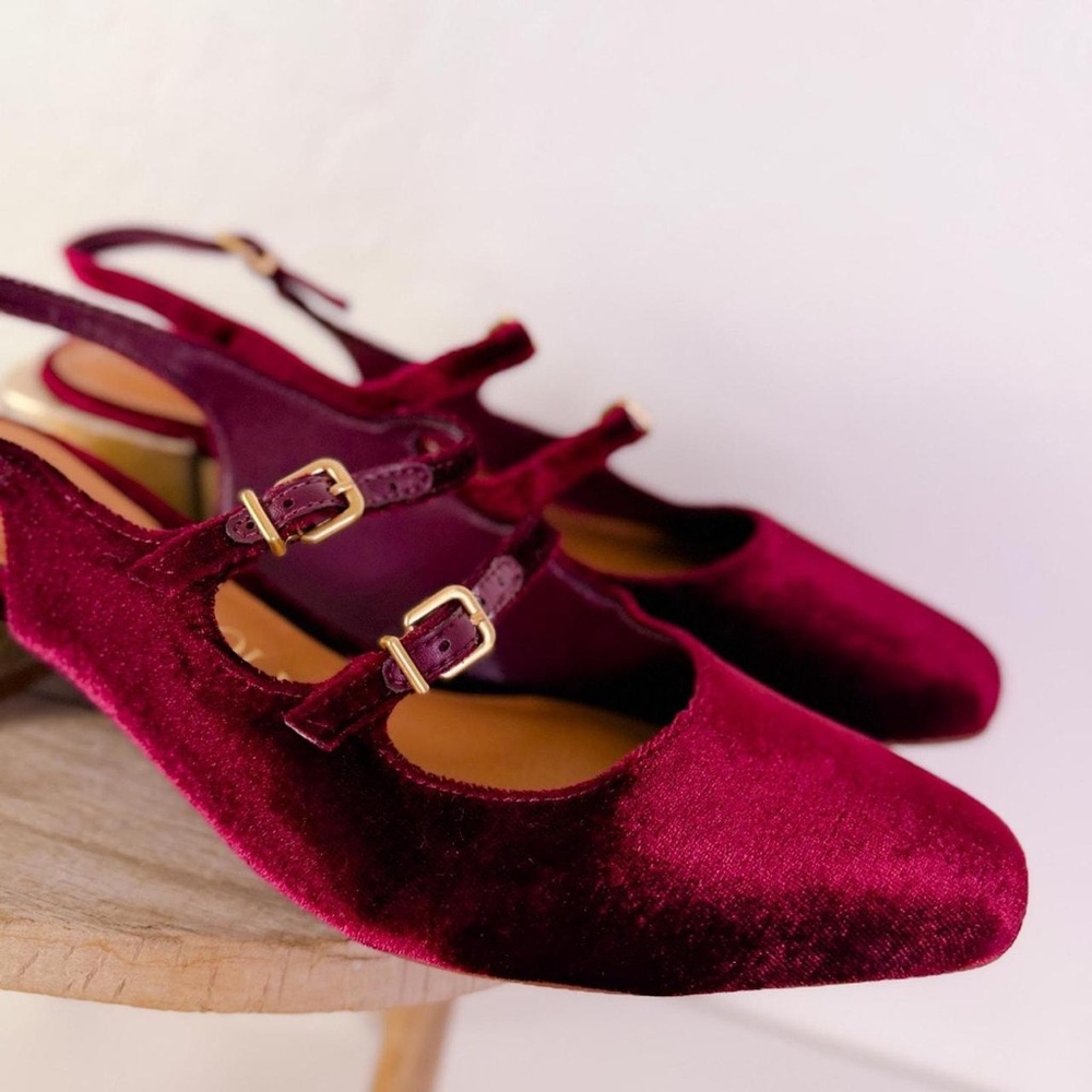 Chelsea & Violet Burgundy Velvet Heels with Gold Accents - Picture 5 of 7